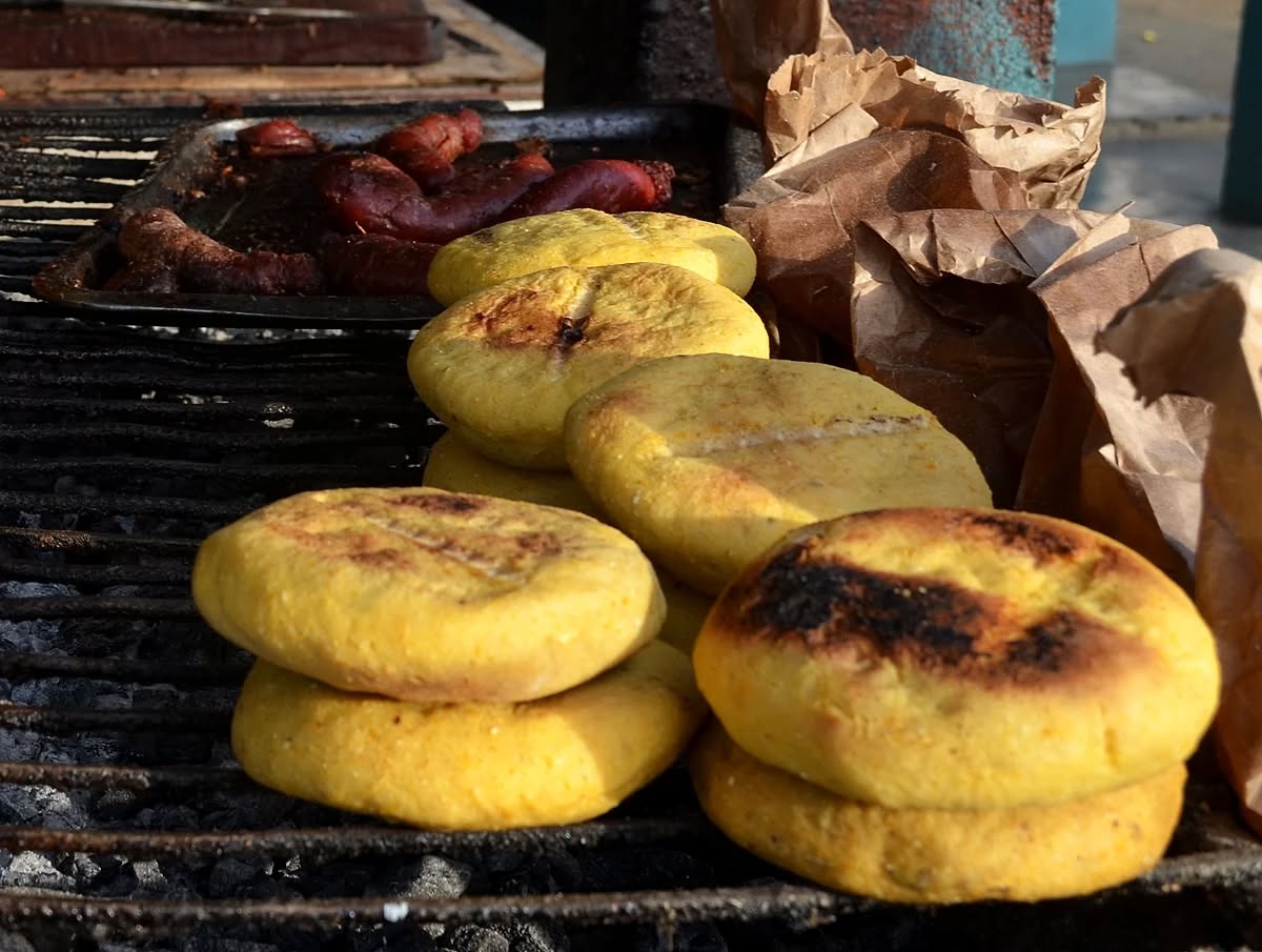 Jin Daily Food Trivia: What Are Arepas—and Why Are Chinese and Russians Looking for Them? illustration